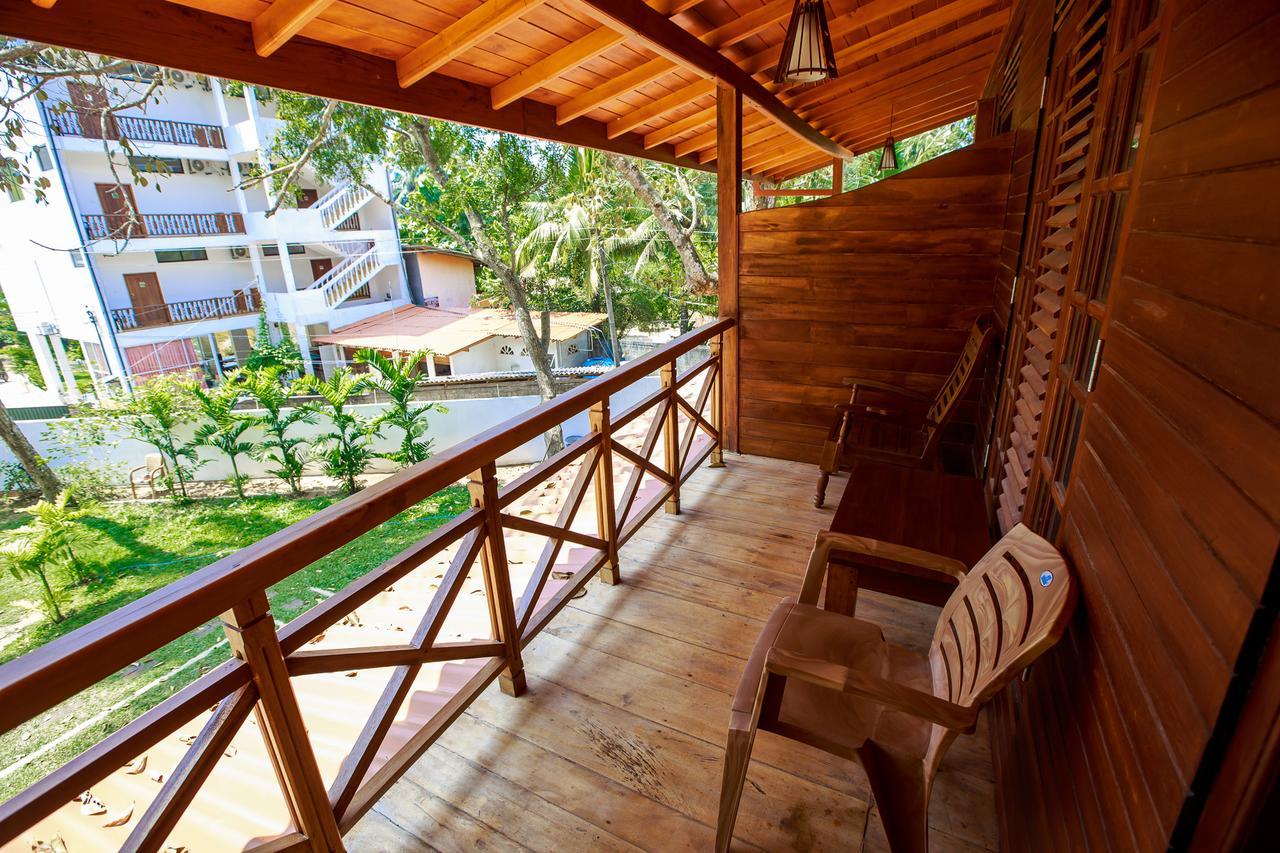 On The Rock Hotel Banduramulla Luaran gambar