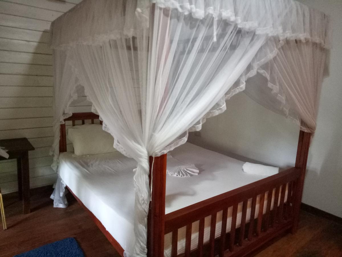On The Rock Hotel Banduramulla Luaran gambar