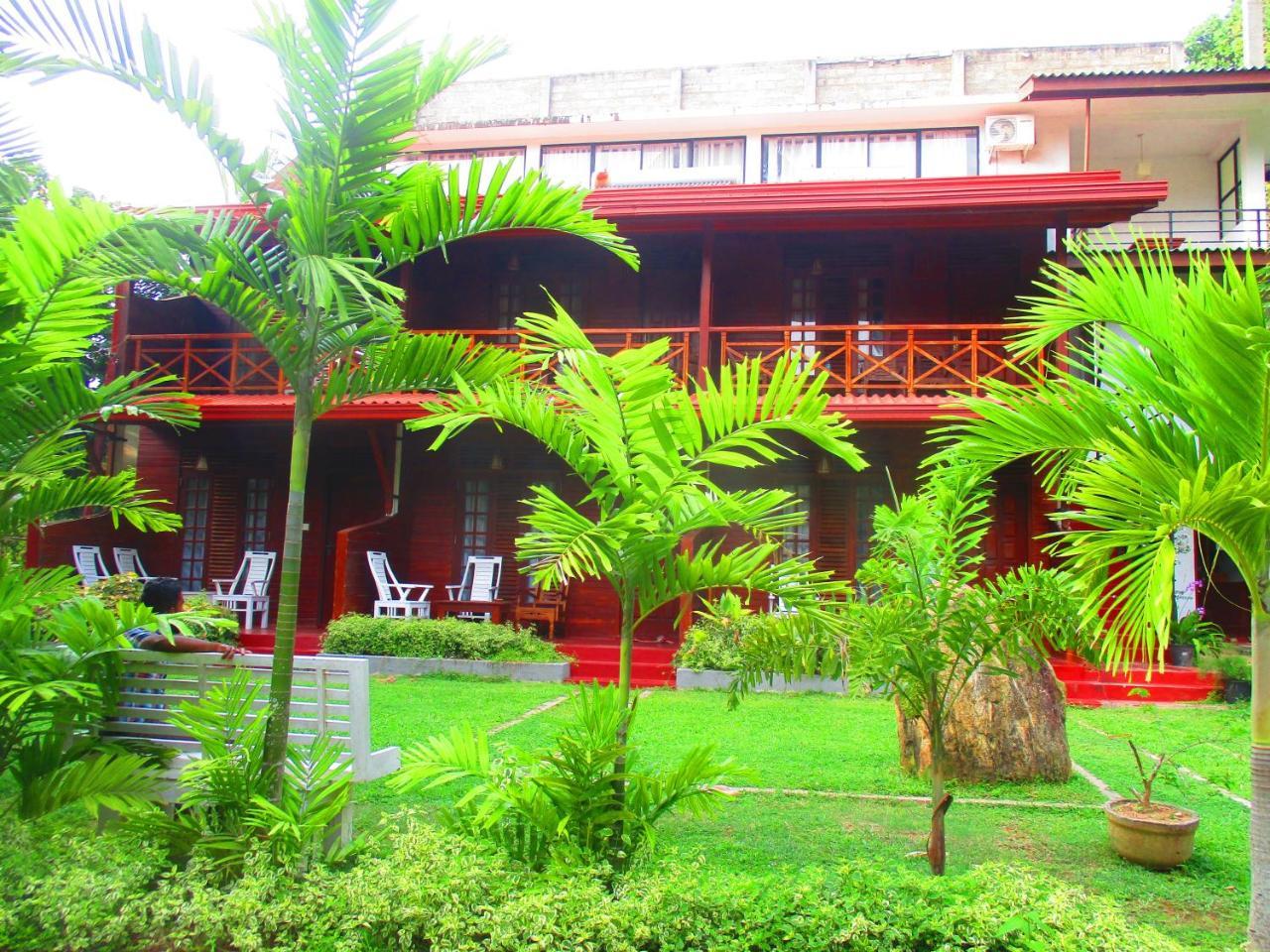 On The Rock Hotel Banduramulla Luaran gambar